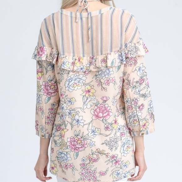 Jodifl Mix Pattern Top - Picture 5 of 7